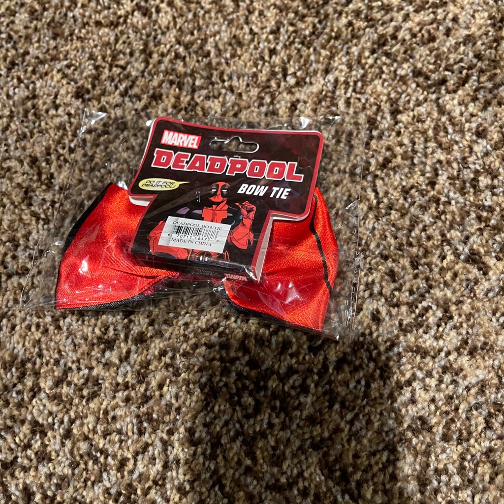 Deadpool Bow